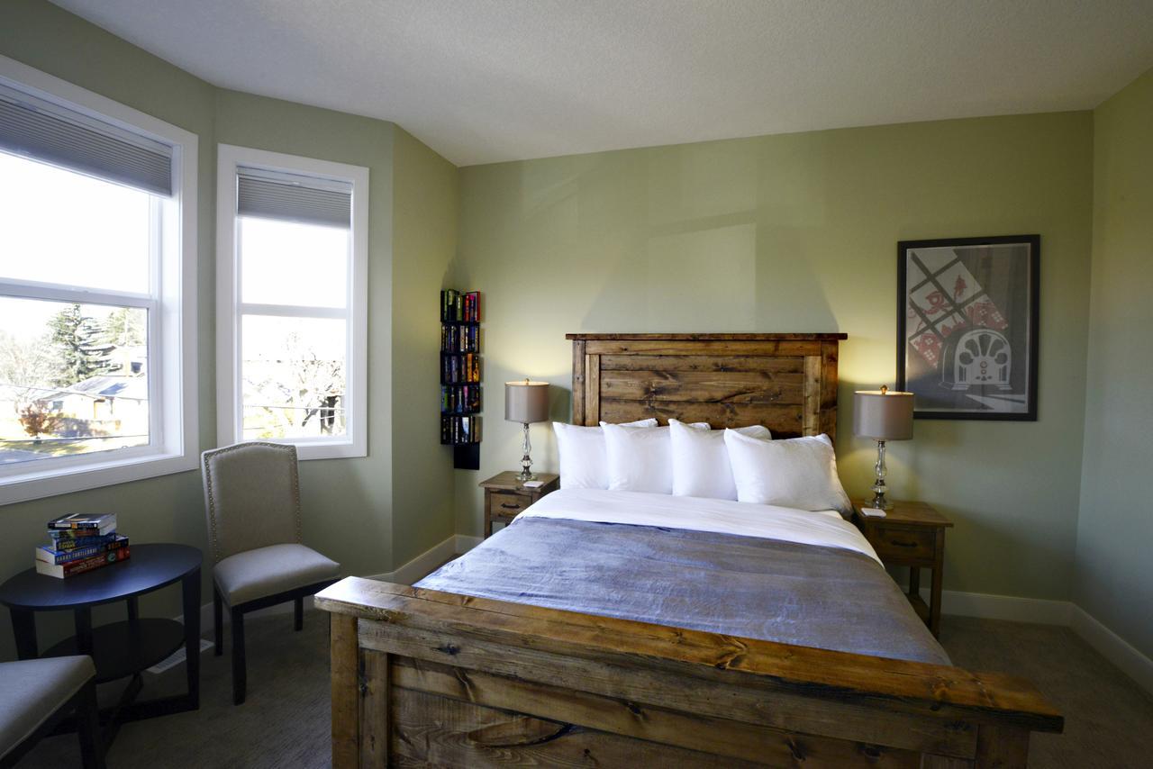 Novel Bed And Breakfast YYC Exteriér fotografie
